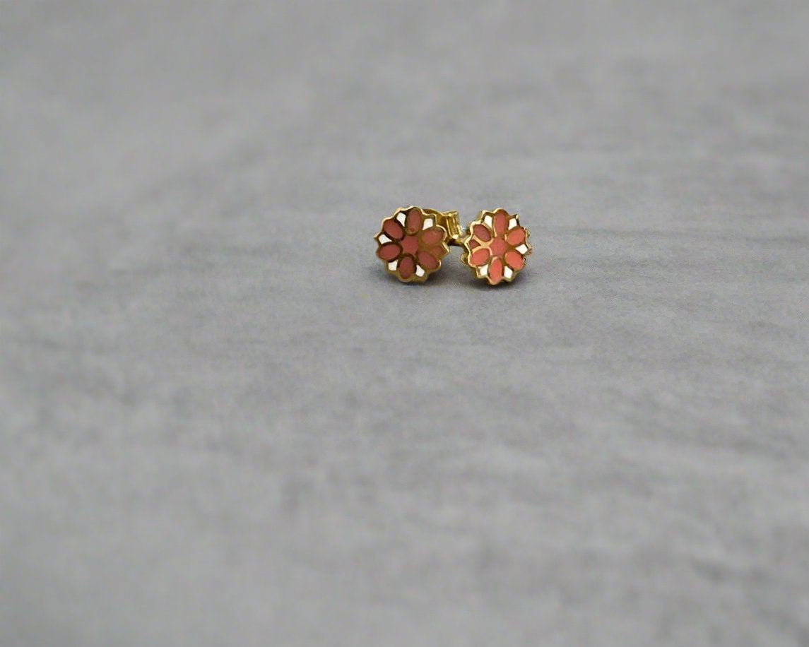 stud earrings