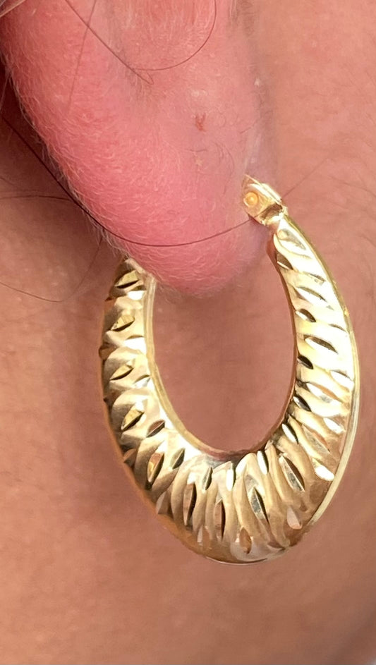 Women Earing- Women Gold Earing In Lebanon - Gold Gifts for her In Lebanon