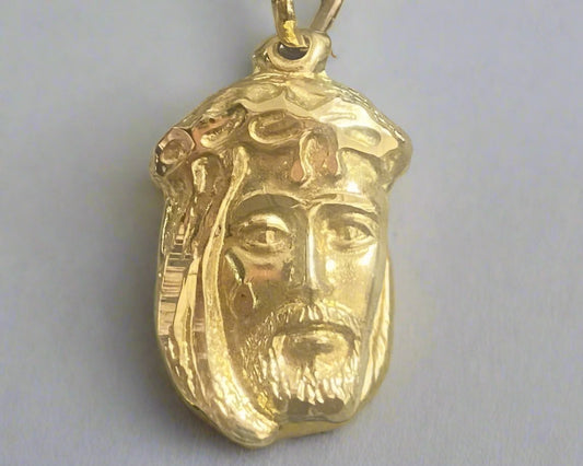 Religious Gold Pendant In Lebanon  - Gold Gifts In Lebanon