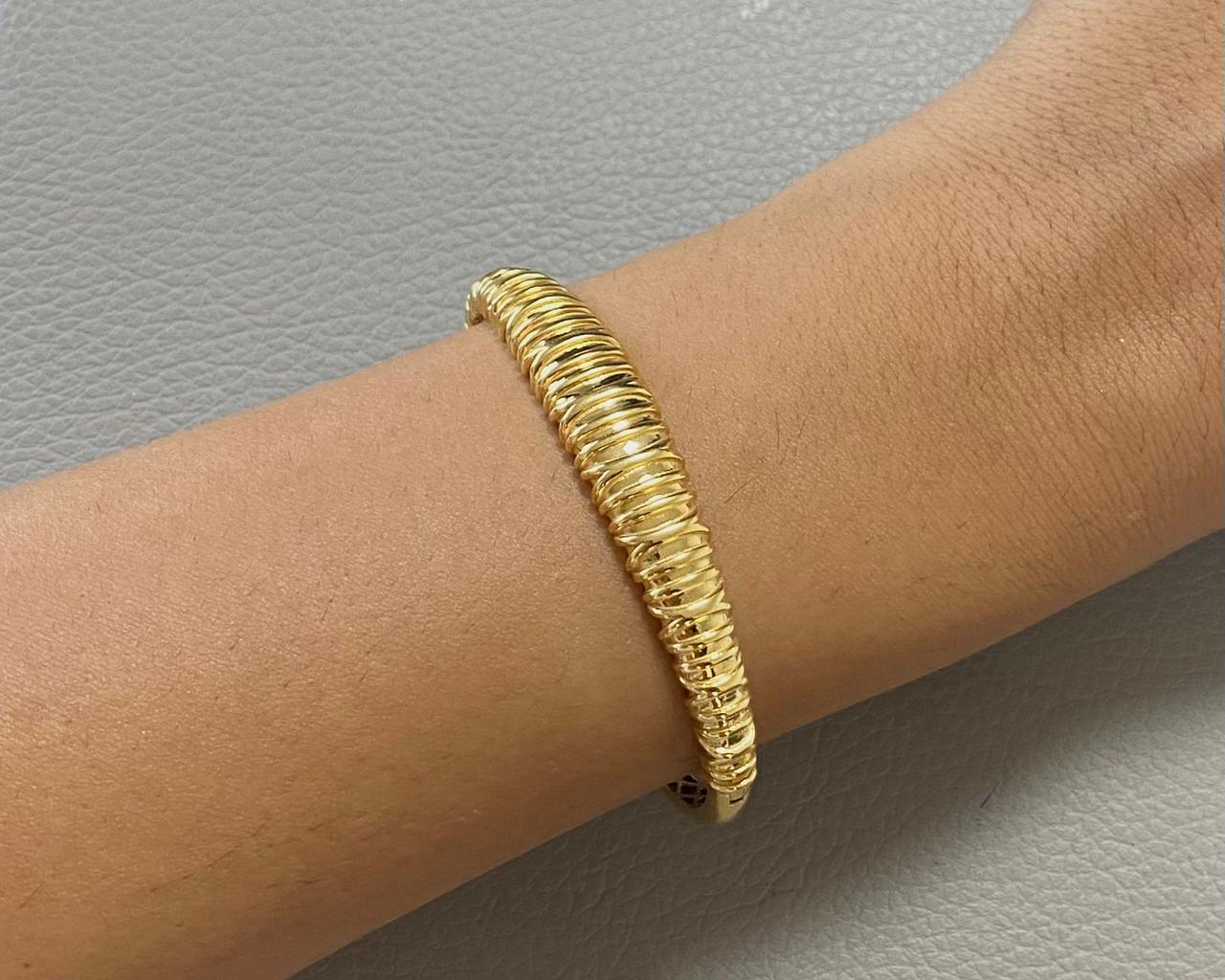 Gold Bangles - Designers Gold In Lebanon