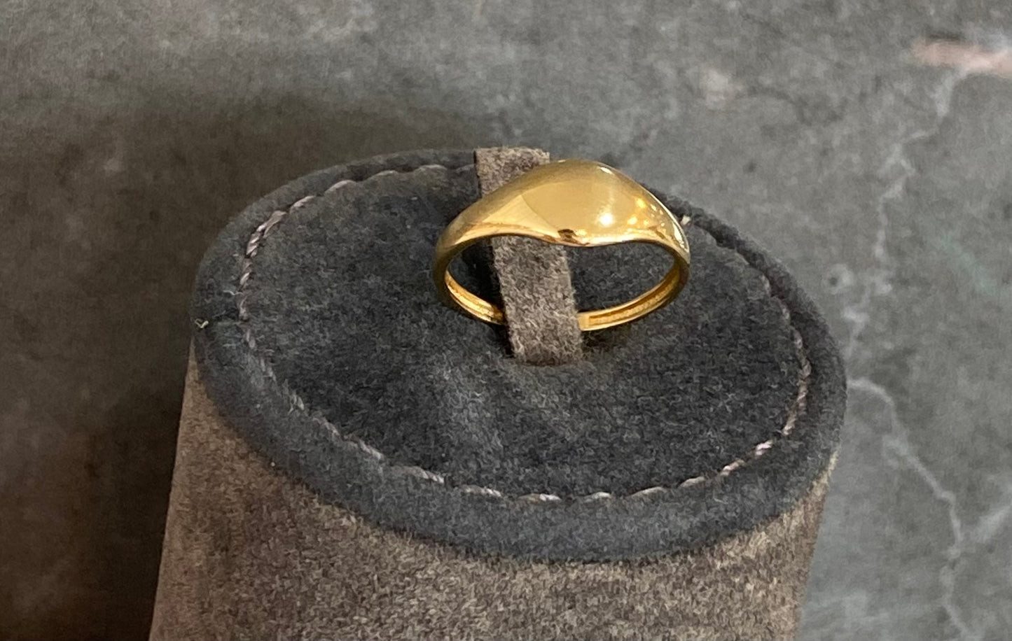 Gold Pinky Ring Lebanon - 18kt Gold In Lebanon - Jewelry Store Near me in Lebanon