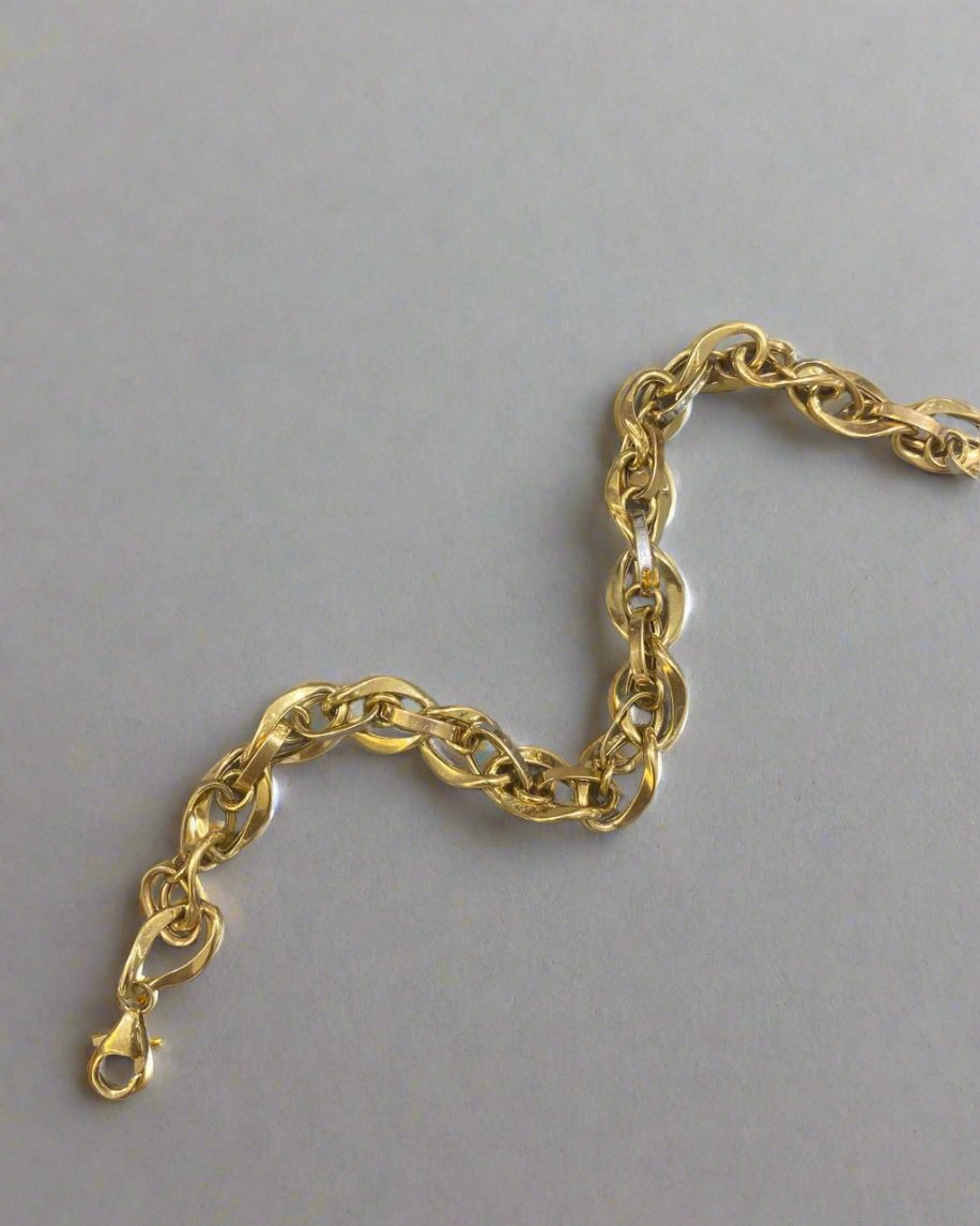 Heavy Bracelet - 18kt Gold Bracelets - 18kt Gifts In Lebanon