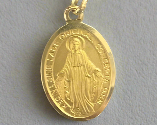 Religious Gold Pendant In Lebanon  - Gold Gifts In Lebanon