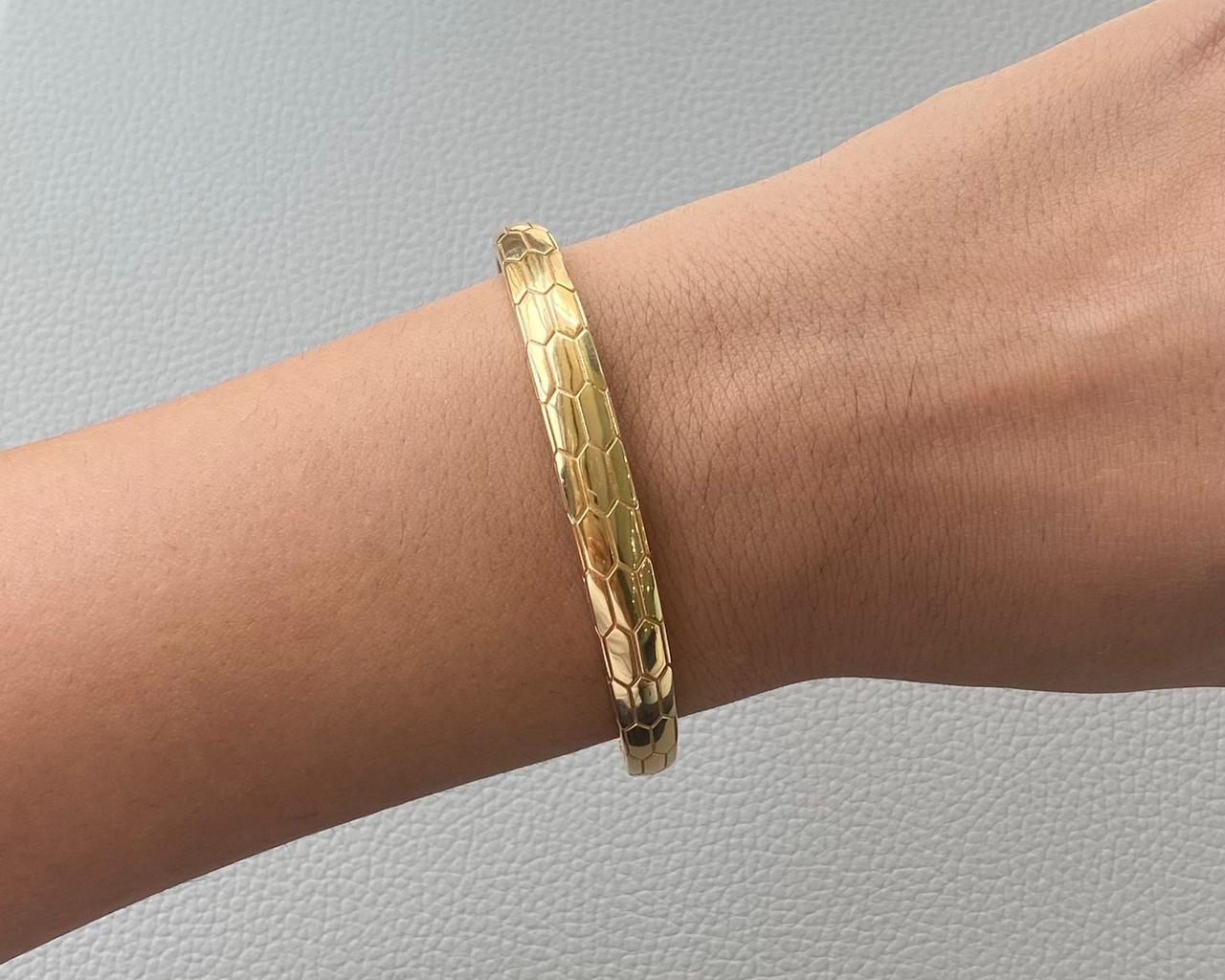 Gold Bangles - Designers Gold In Lebanon