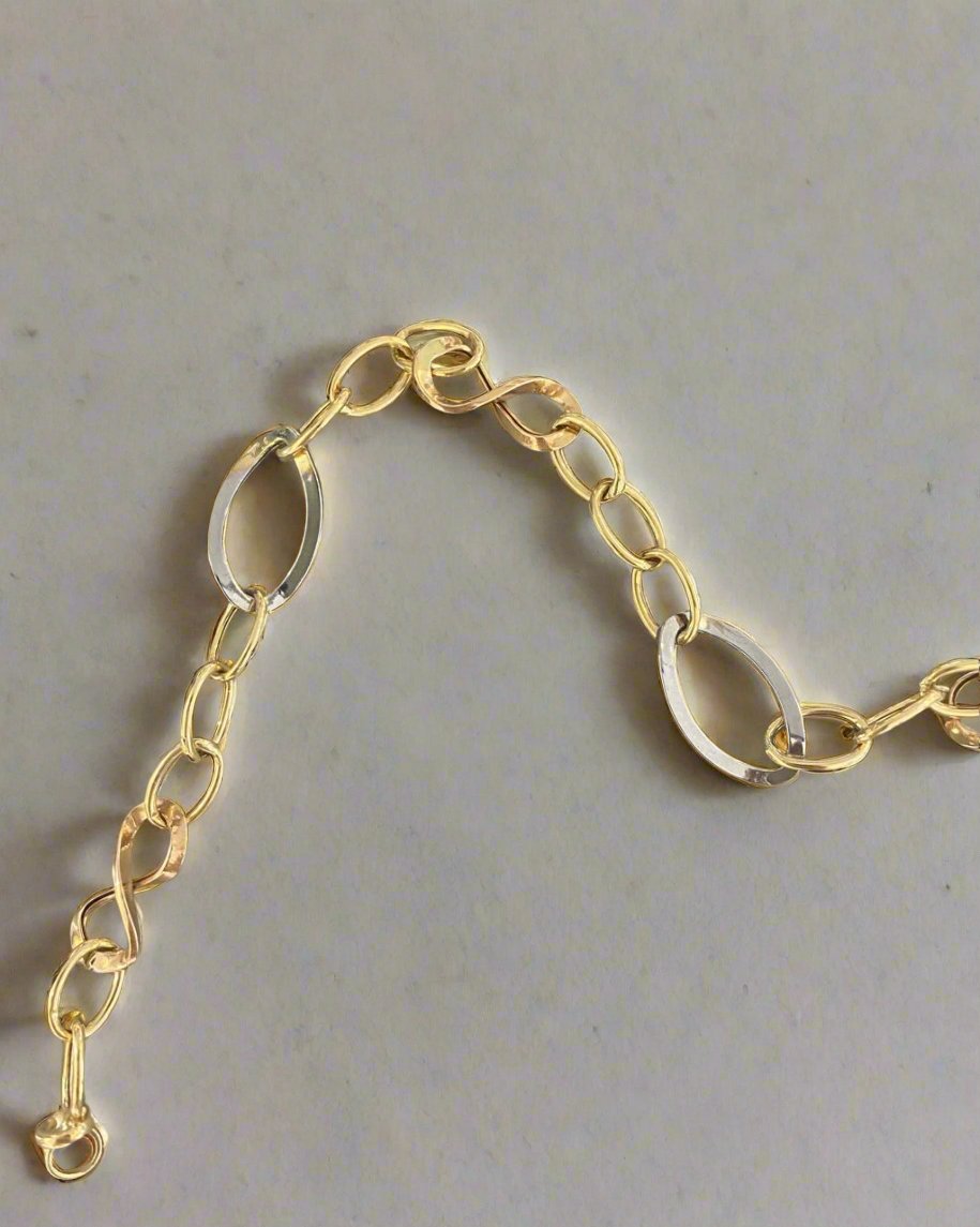 Heavy Bracelet - 18kt Gold Bracelets - 18kt Gifts In Lebanon