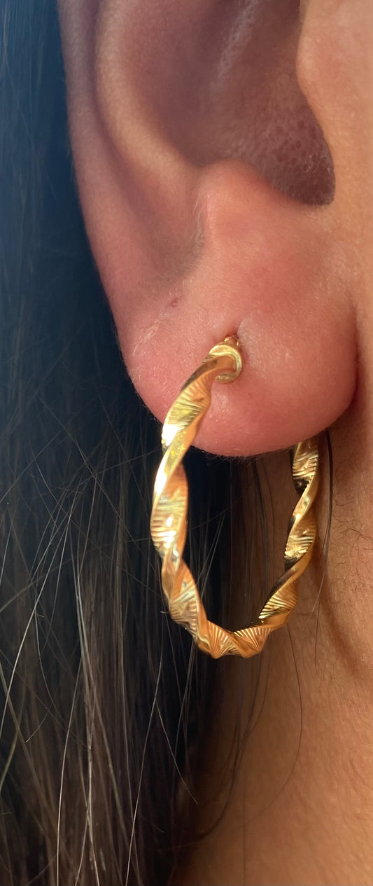 Women Earing- Women Gold Earing In Lebanon - Gold Gifts for her In Lebanon