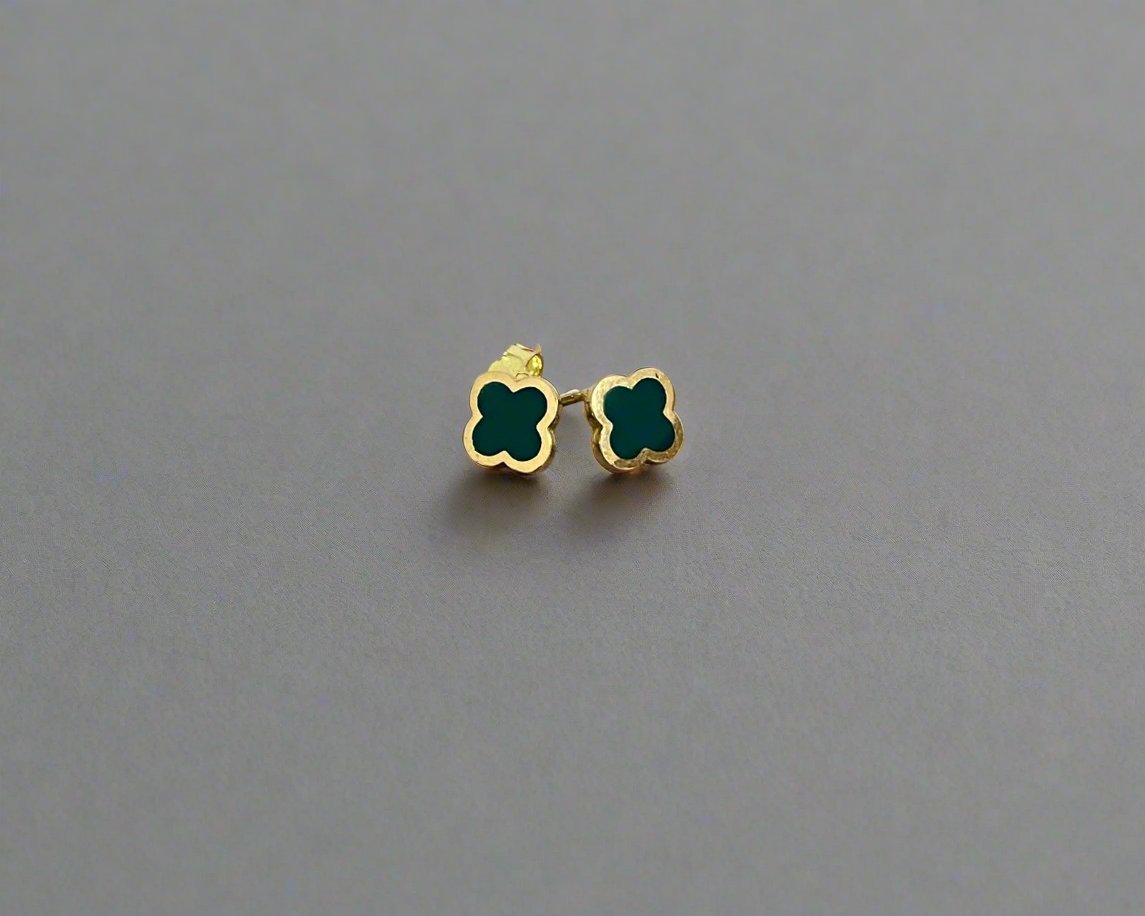 stud earrings