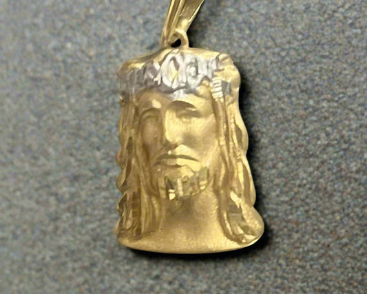 Religious Gold Pendant In Lebanon  - Gold Gifts In Lebanon