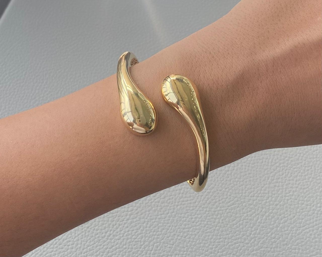 Gold Bangles - Designers Gold In Lebanon