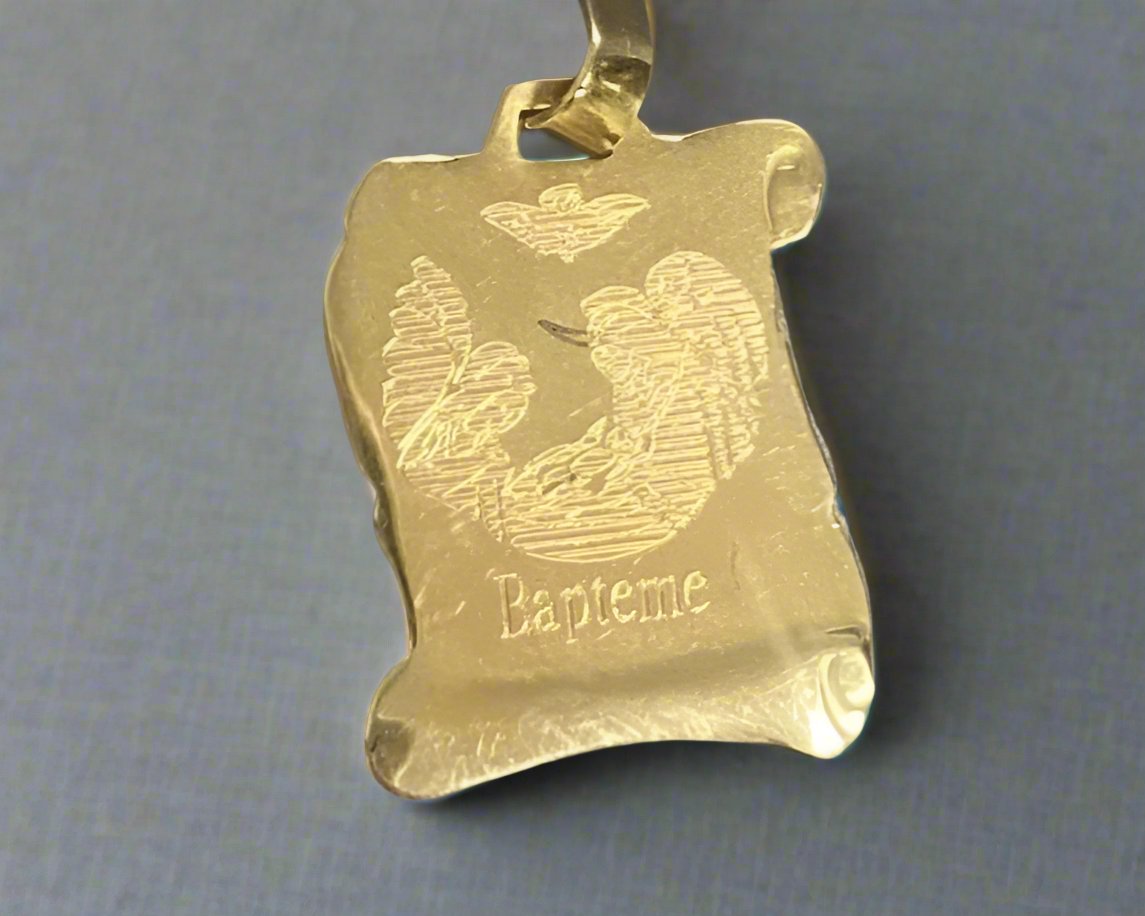 Religious Gold Pendant In Lebanon  - Gold Gifts In Lebanon