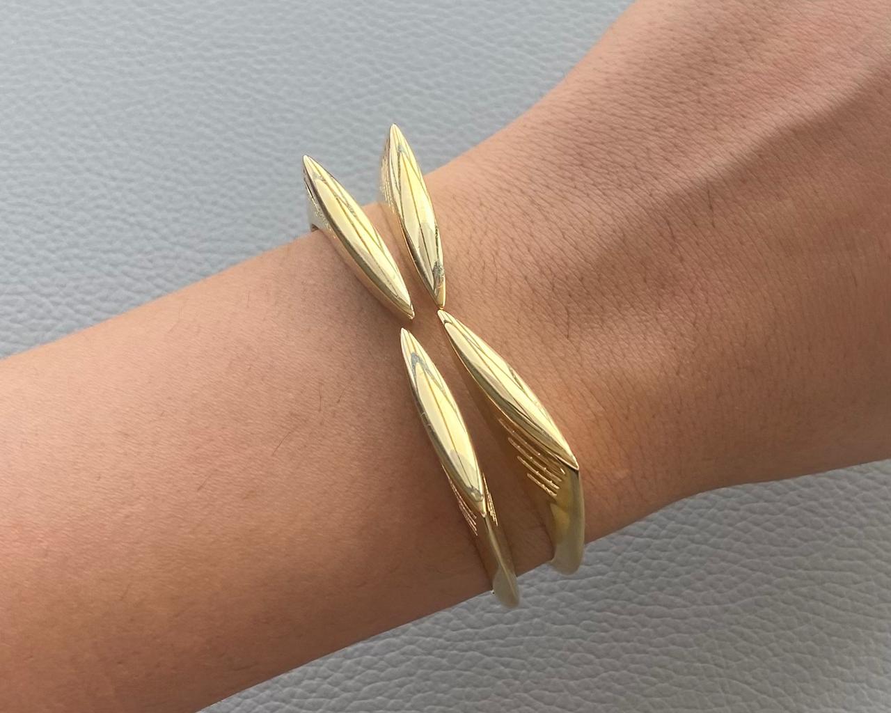 Gold Bangles - Pure Gold Jewelry in Lebanon