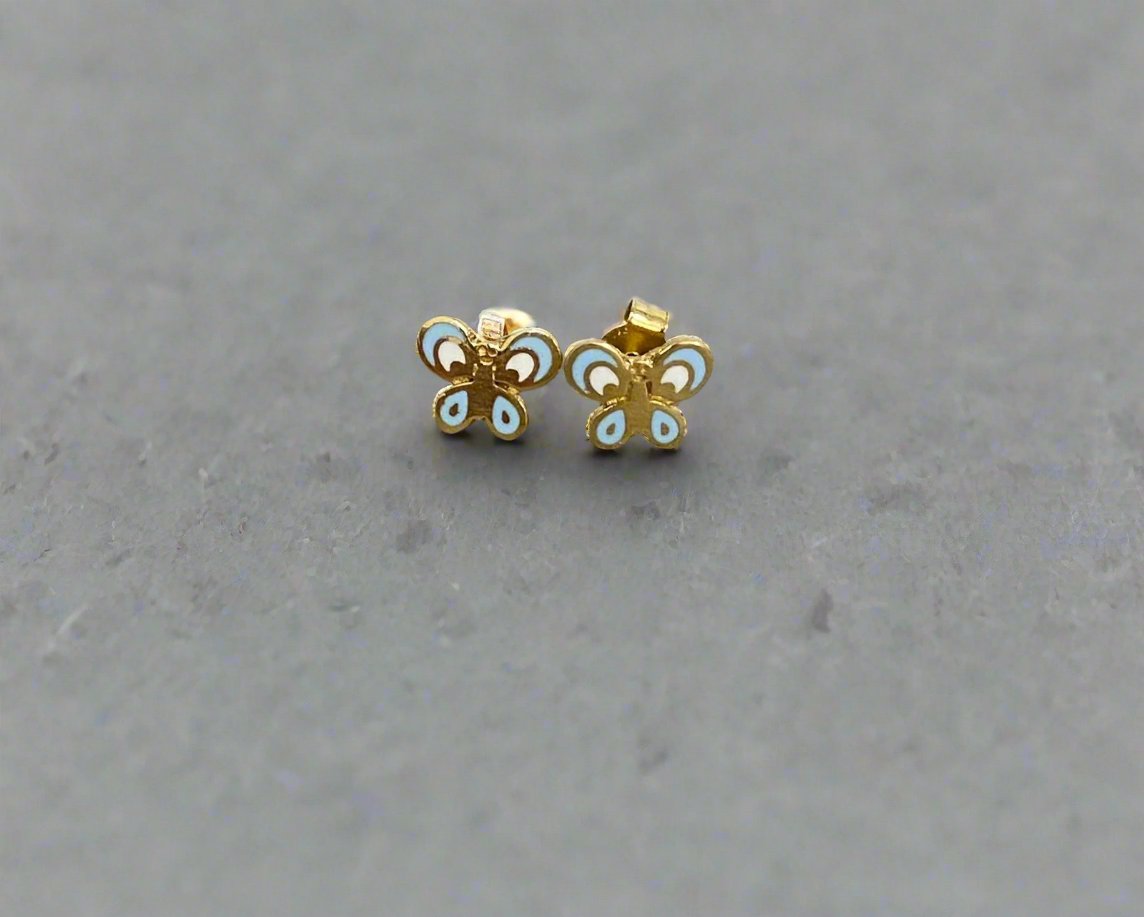 stud earrings